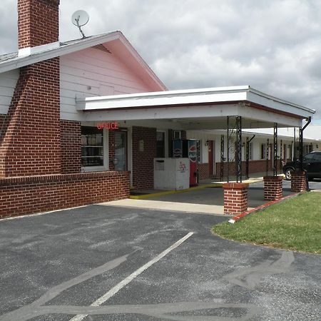 Scottish Inns Fayetteville Kültér fotó